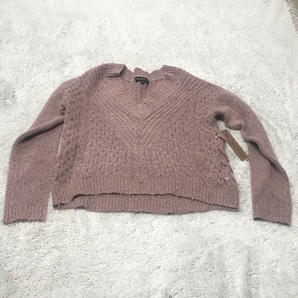 Basic Sweater - Picture 1 of 6